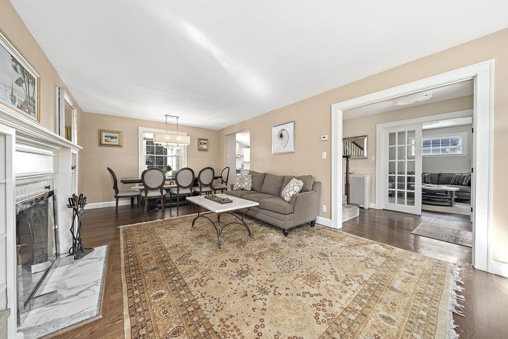 78 Whittier Road Needham, MA 02492 - Photo 5 of 34