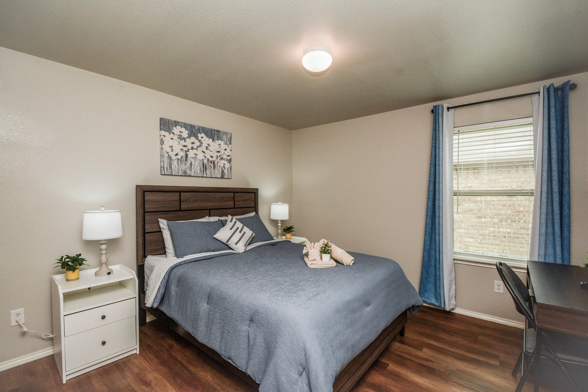 23510 Harrow Fld Lane Spring, TX 77373 - Photo 11 of 18 a bedroom with a bed and window