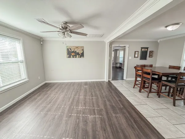 $2,000 | 4901 Elm Street, Seabrook, TX 77586