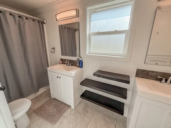 $2,000 | 4901 Elm Street, Seabrook, TX 77586