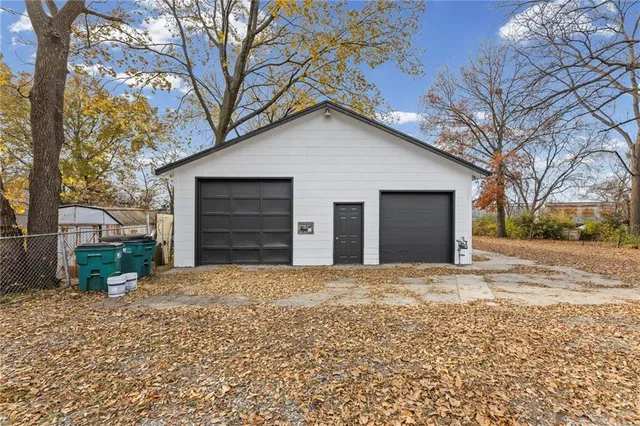 $299,000 | 13120 4 Street, Grandview, MO 64030