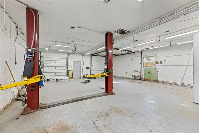 $299,000 | 13120 4 Street, Grandview, MO 64030