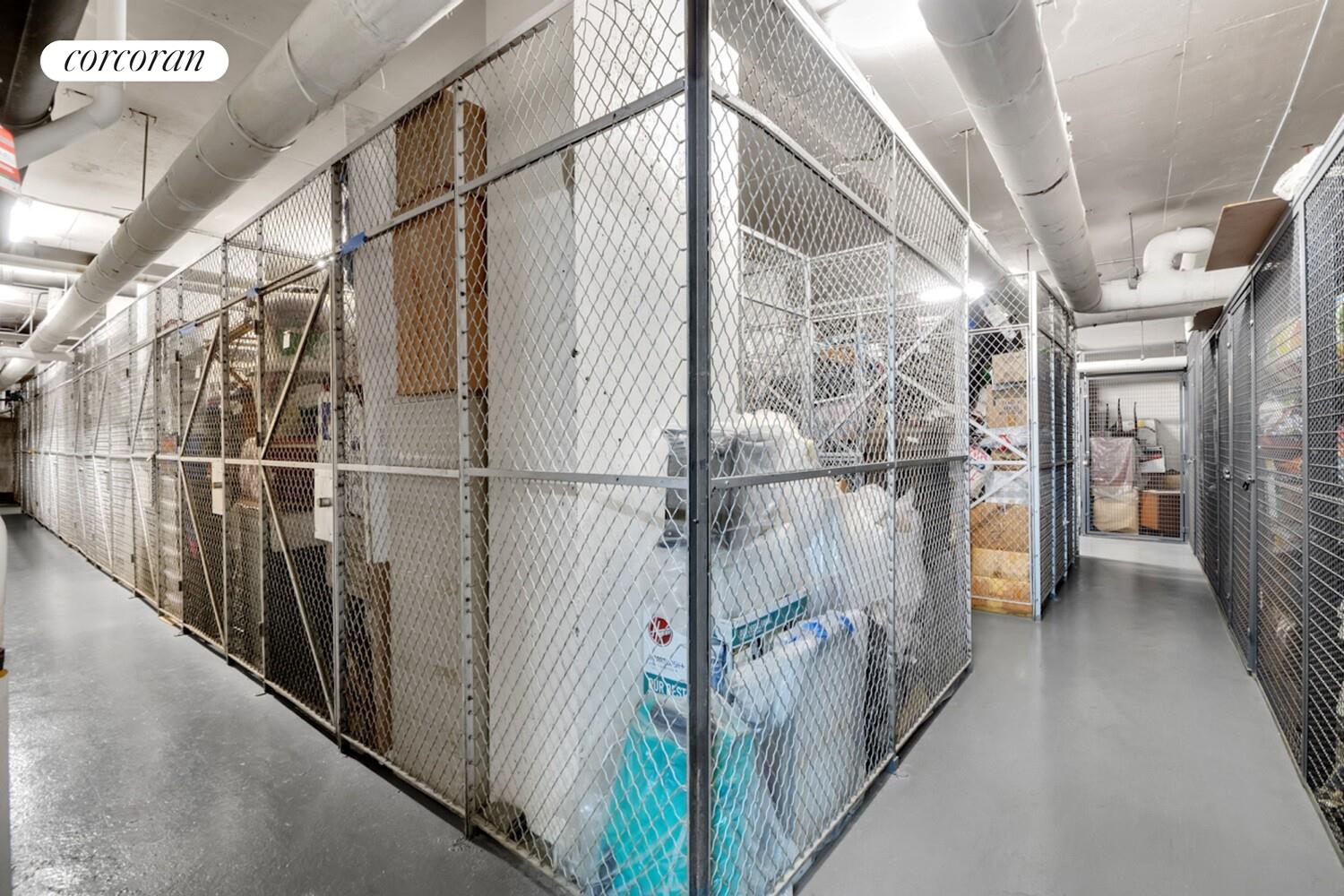 535 East 86th Street, Unit 6F Manhattan, NY 10028 - Photo 20 of 22 a view of hallway