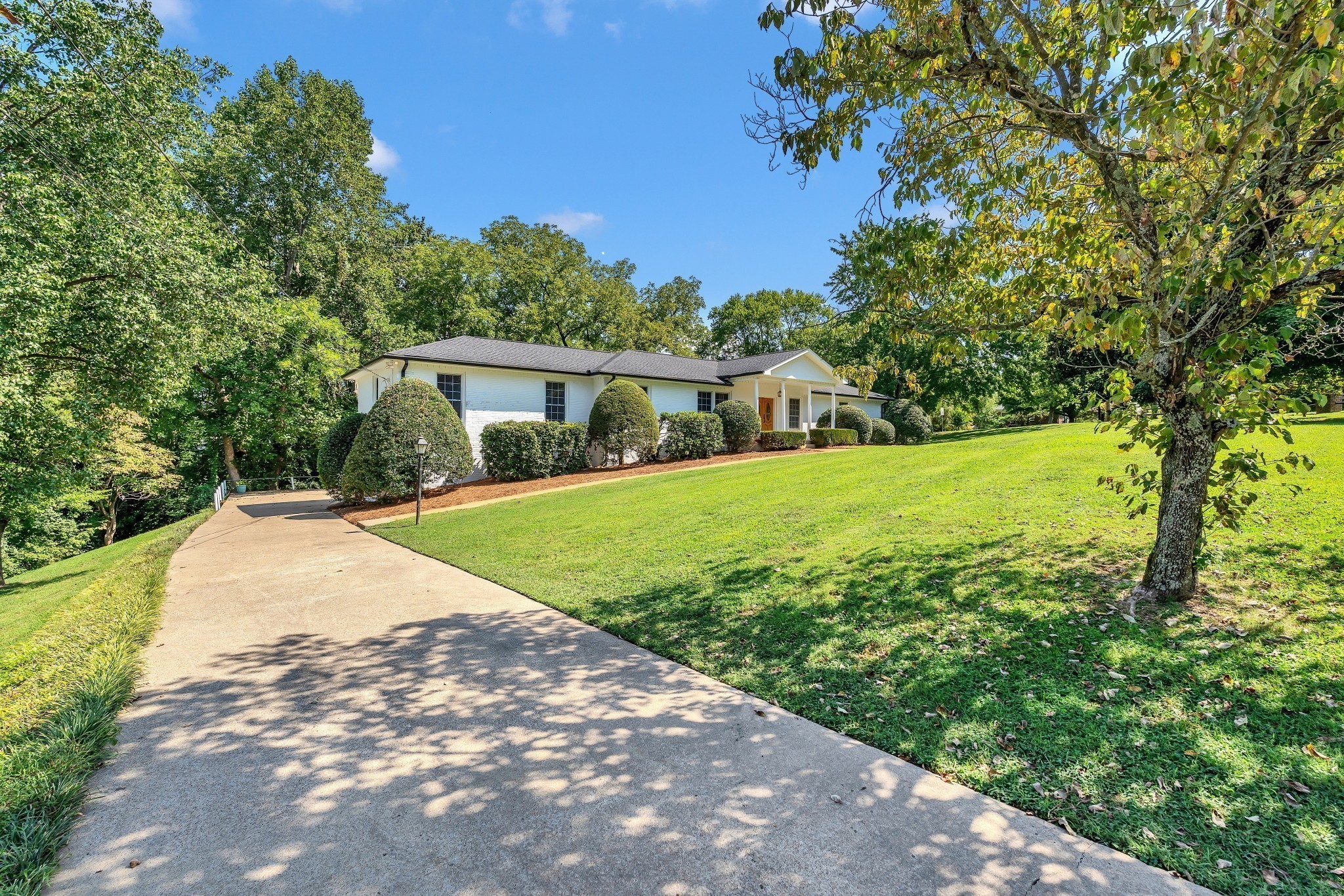 608 Hill Road Nashville, TN 37220 - Photo 20 of 45 Gallery Image 20