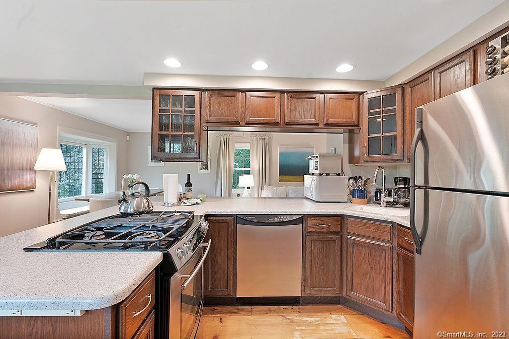 141 Melius Road Warren, CT 06754 - Photo 5 of 8