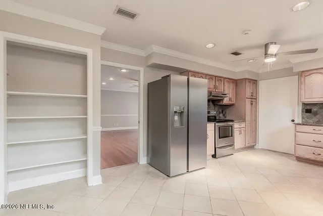 $1,900 | 1549 Montrose Avenue East, Jacksonville, FL 32210