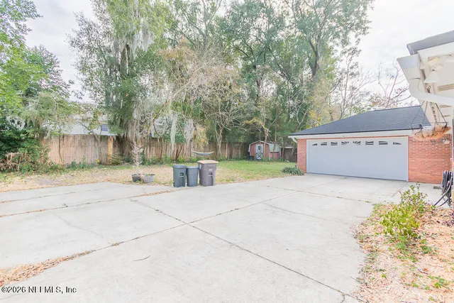 $1,900 | 1549 Montrose Avenue East, Jacksonville, FL 32210