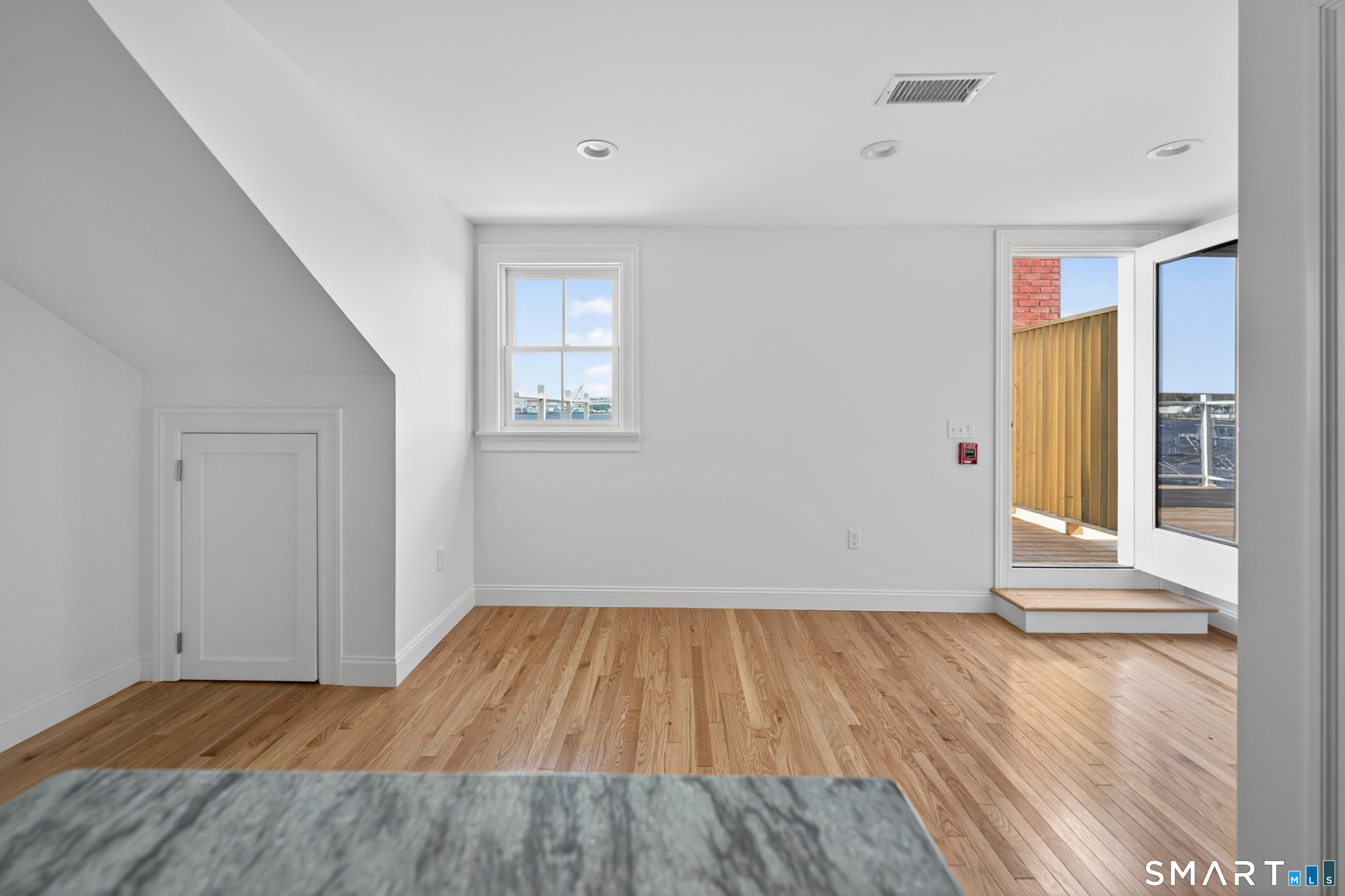 138 Bank Street, Unit 3A New London, CT 06320 - Photo 11 of 20