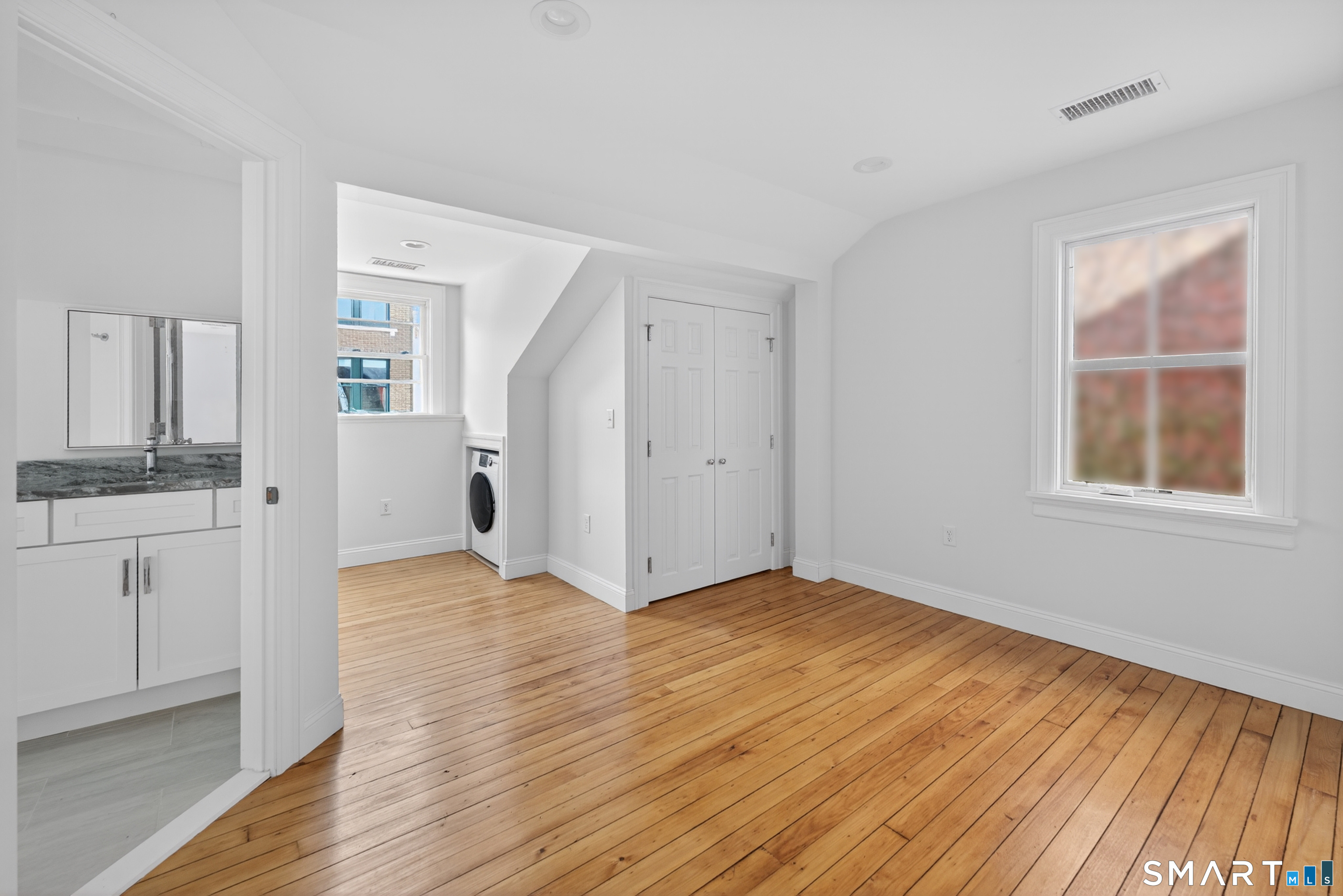138 Bank Street, Unit 3A New London, CT 06320 - Photo 12 of 20