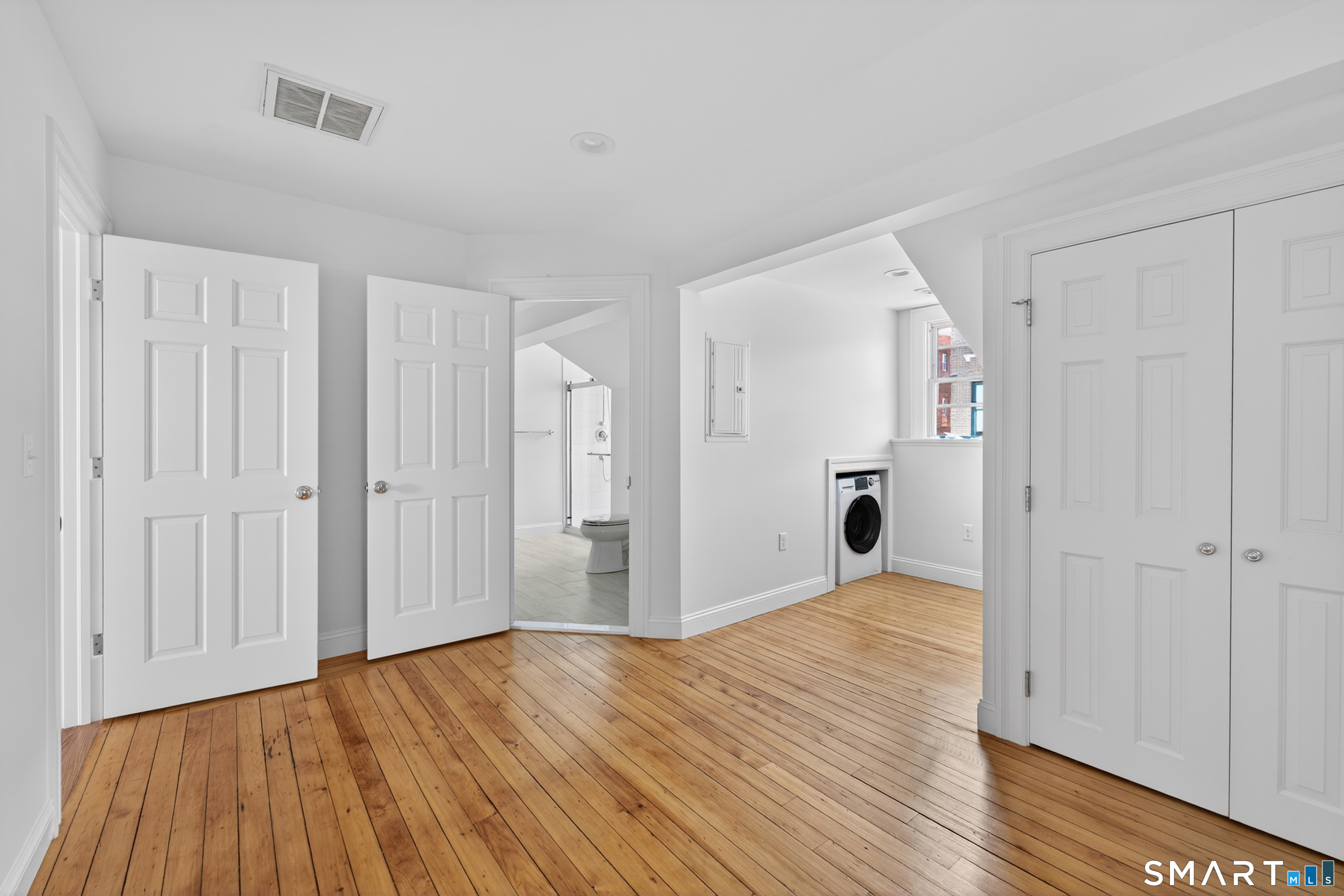 138 Bank Street, Unit 3A New London, CT 06320 - Photo 13 of 20