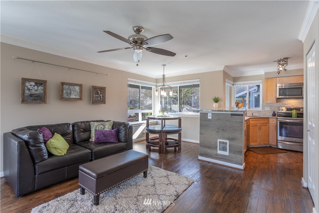 3908 243rd Place Southeast, Unit Q301 Bothell, WA 98021 - Photo 2 of 16 Gallery Image 2