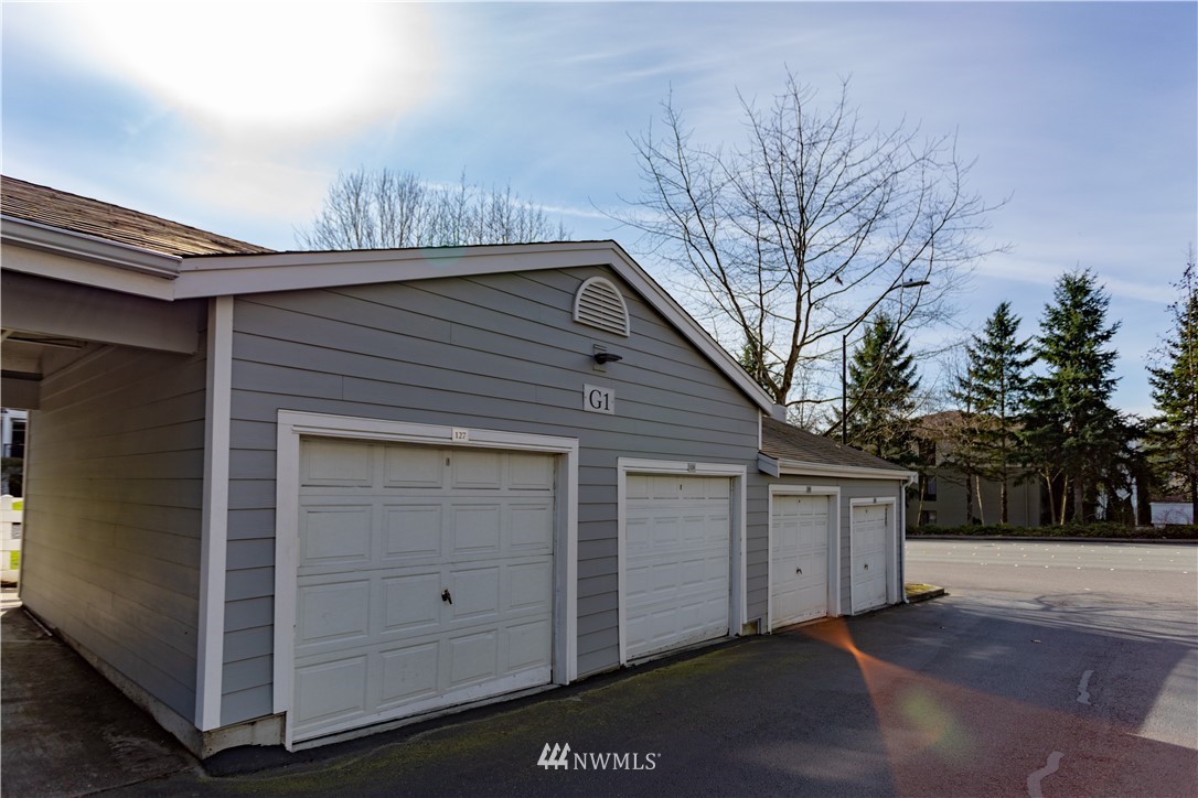 3908 243rd Place Southeast, Unit Q301 Bothell, WA 98021 - Photo 15 of 16 Gallery Image 15