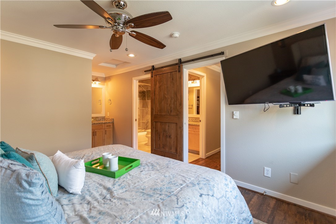 3908 243rd Place Southeast, Unit Q301 Bothell, WA 98021 - Photo 7 of 16 Gallery Image 7
