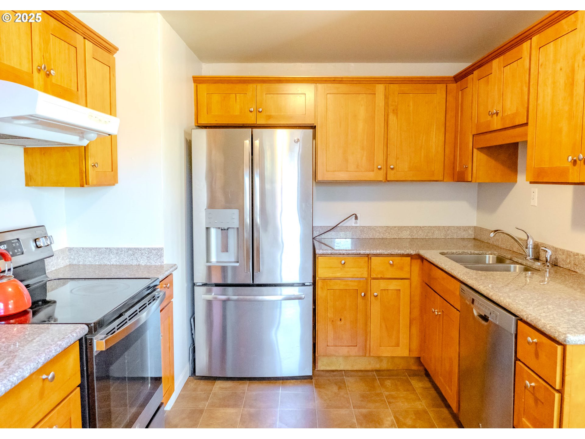 8027 Southeast Rhone Street Portland, OR 97206 - Photo 20 of 41