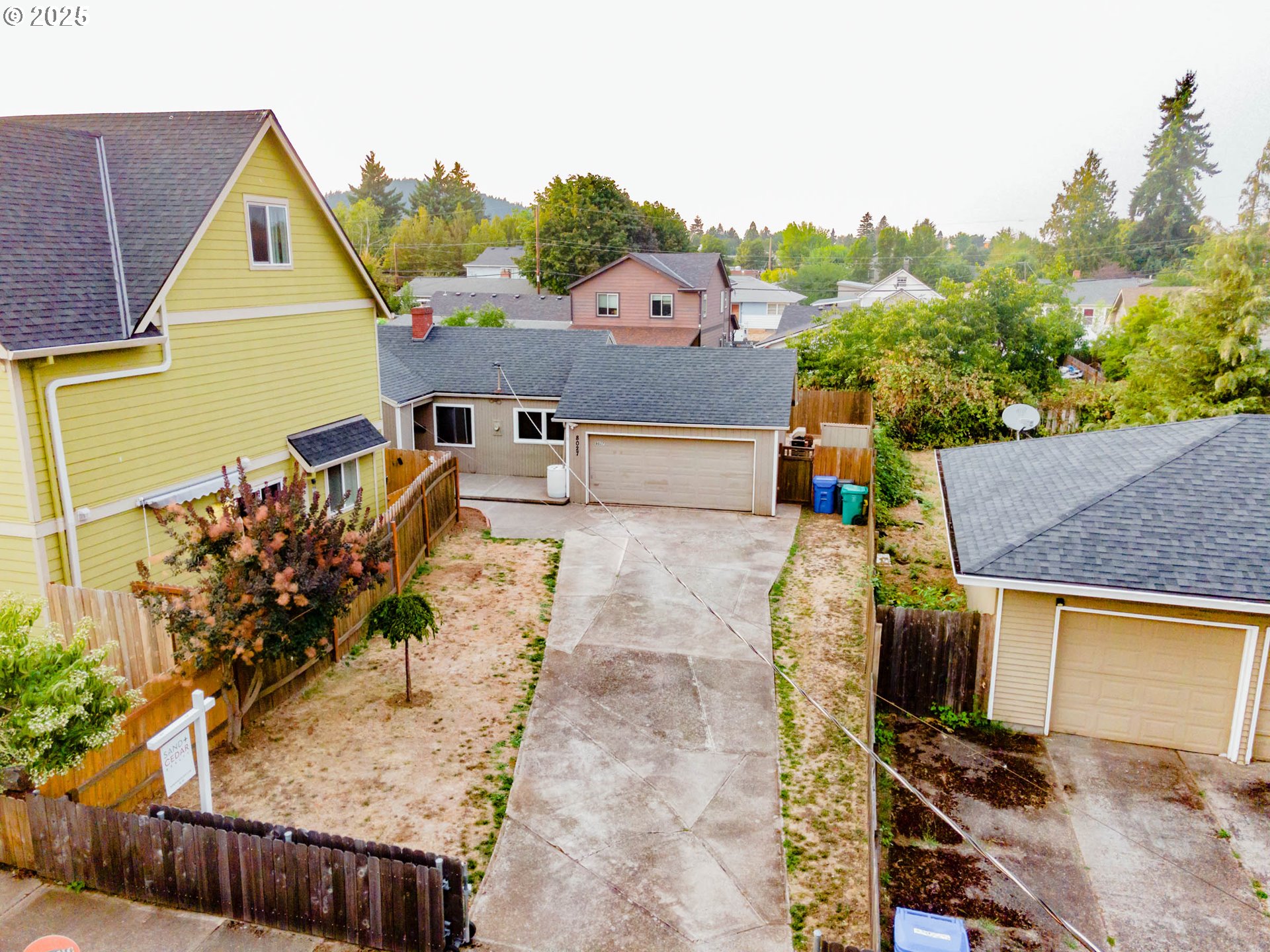 8027 Southeast Rhone Street Portland, OR 97206 - Photo 35 of 41