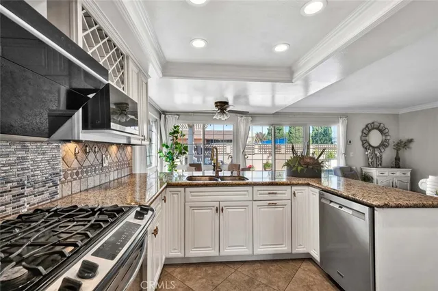 $1,549,000 | 5865 Rexford Avenue, Cypress, CA 90630