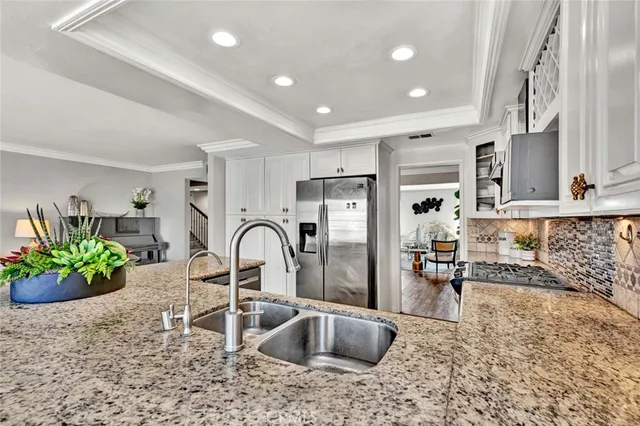 $1,549,000 | 5865 Rexford Avenue, Cypress, CA 90630