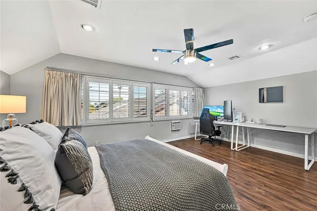 $1,549,000 | 5865 Rexford Avenue, Cypress, CA 90630