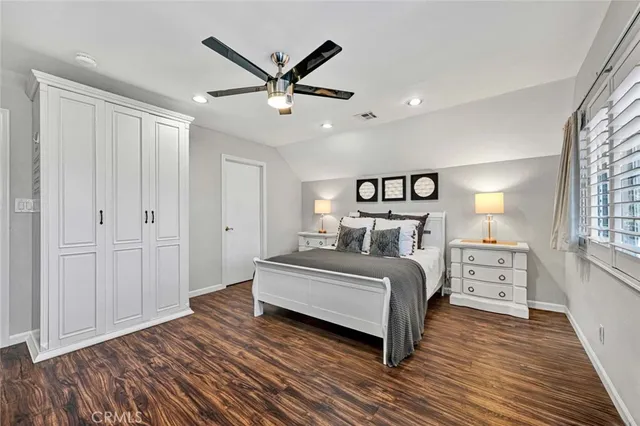 $1,549,000 | 5865 Rexford Avenue, Cypress, CA 90630