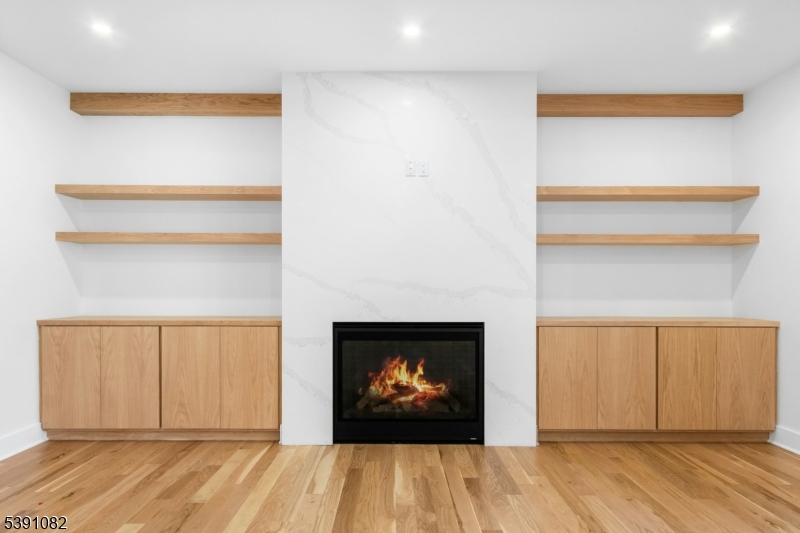 1191 Cooper Road Scotch Plains, NJ 07076 - Photo 15 of 49