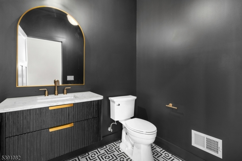 1191 Cooper Road Scotch Plains, NJ 07076 - Photo 22 of 49