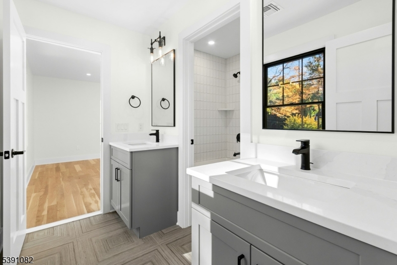 1191 Cooper Road Scotch Plains, NJ 07076 - Photo 35 of 49