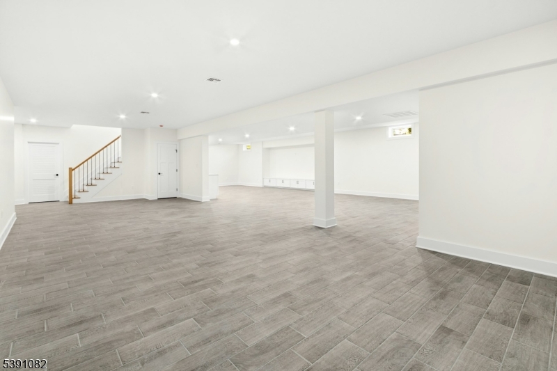 1191 Cooper Road Scotch Plains, NJ 07076 - Photo 44 of 49