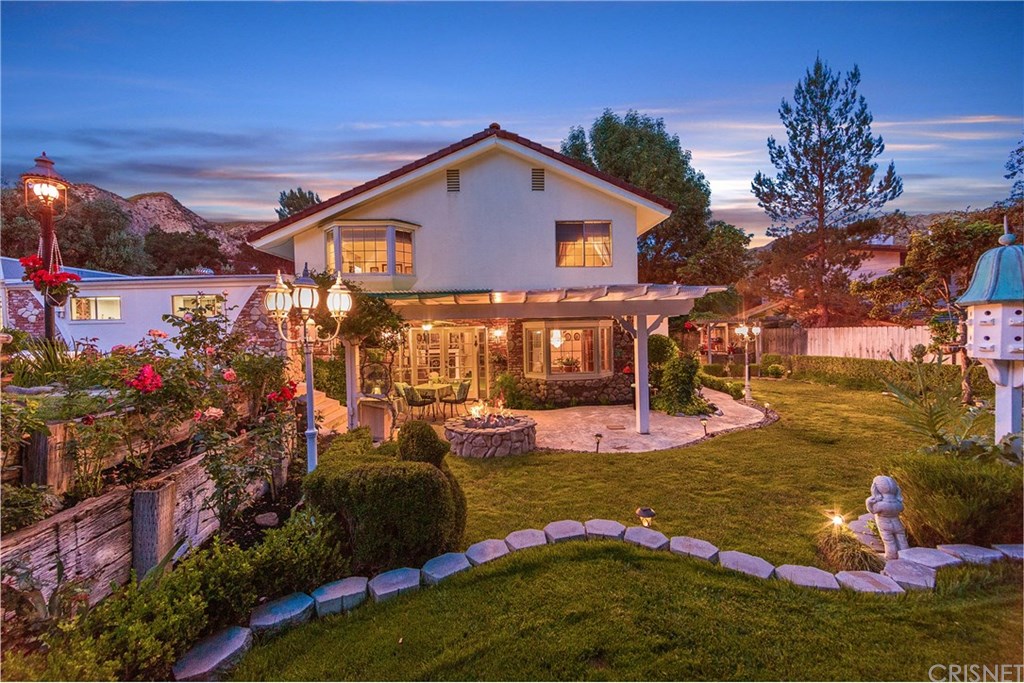 25237 Running Horse Road Newhall, CA 91321 - Photo 1 of 1 Gallery Image 1