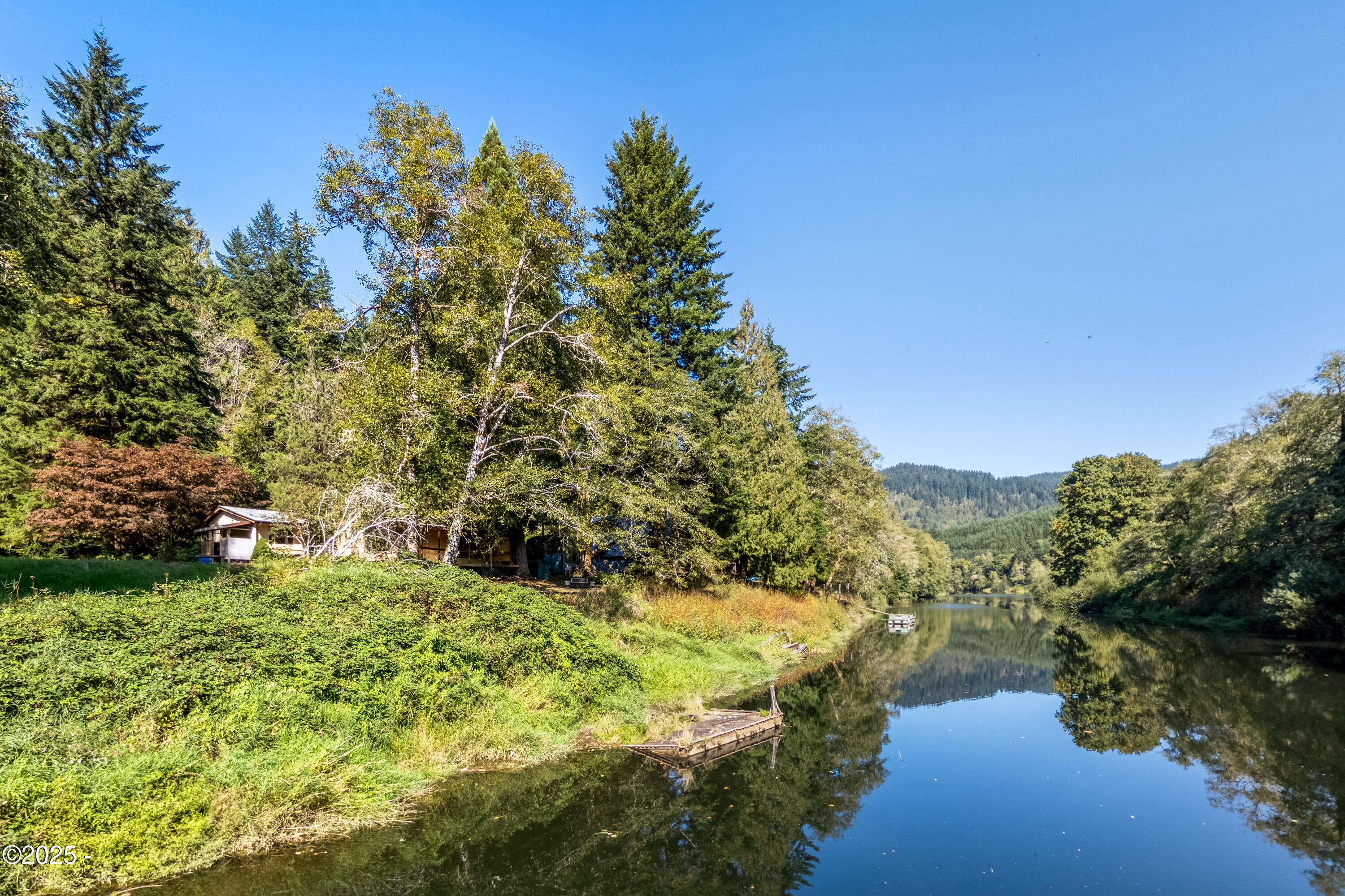 1836 Little Switzerland Road Tidewater, OR 97390 - Photo 30 of 34 Boat dock
