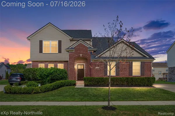 $439,900 | 7225 Castell Boulevard, Belleville, MI 48111