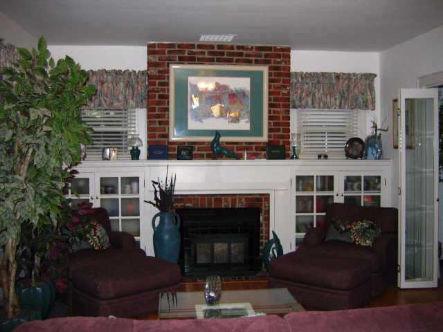 970 Sunbury Road Columbus, OH 43219 - Photo 3 of 5 Gallery Image 3