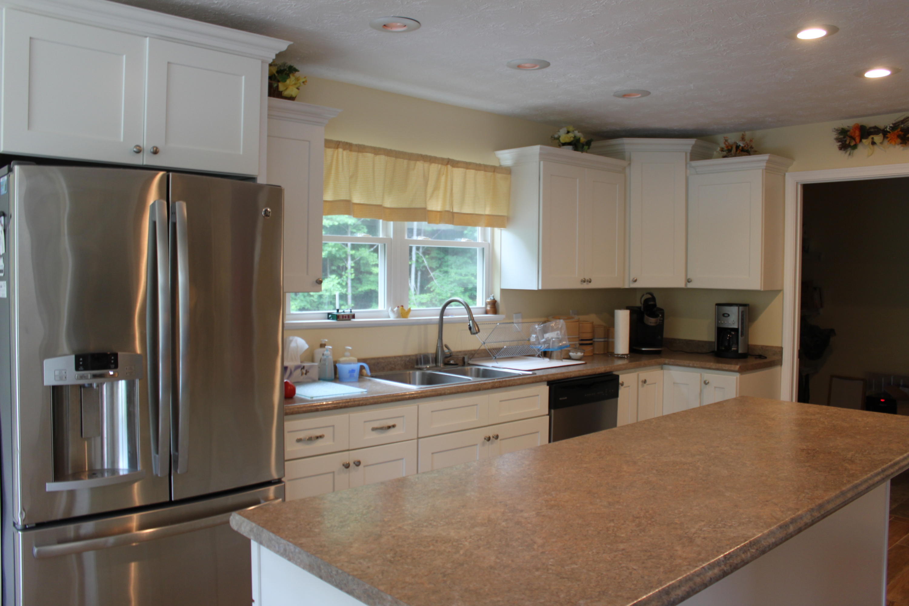 3729 Buffalo Road Oneida, TN 37841 - Photo 13 of 28 kitchen