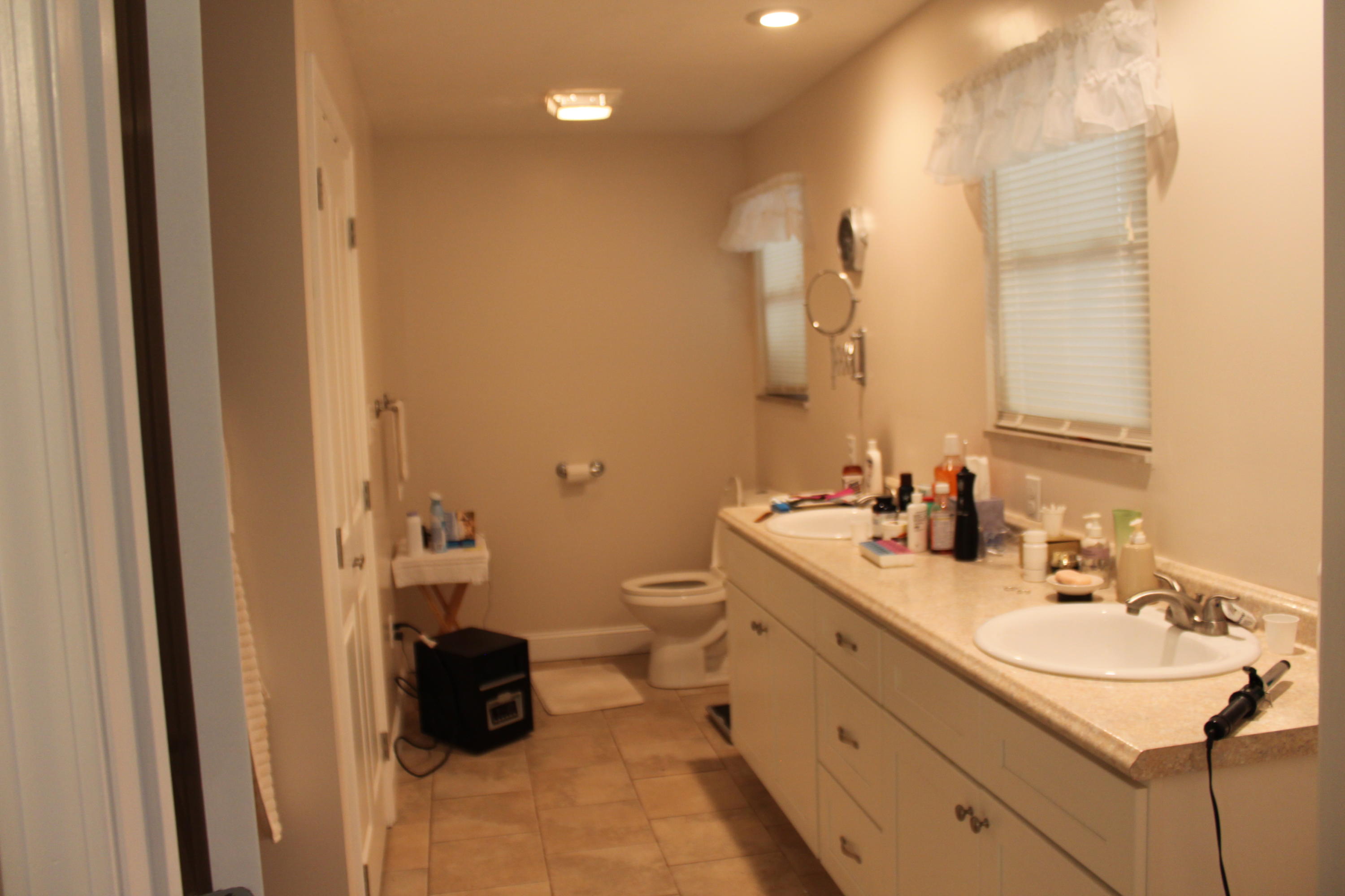 3729 Buffalo Road Oneida, TN 37841 - Photo 15 of 28 master bath