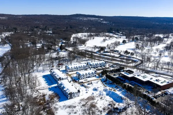 $2,500,000 | 16 Paris Avenue, Unit 14, Rockleigh, NJ 07647