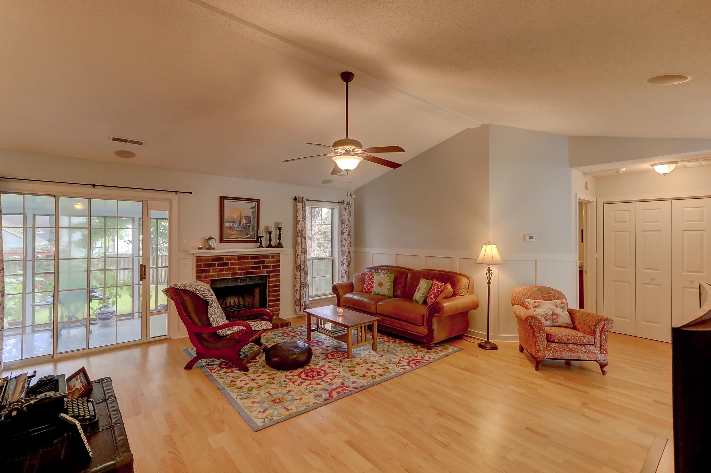119 Lowndes Road Goose Creek, SC 29445 - Photo 26 of 44 119 Lowndes (34)