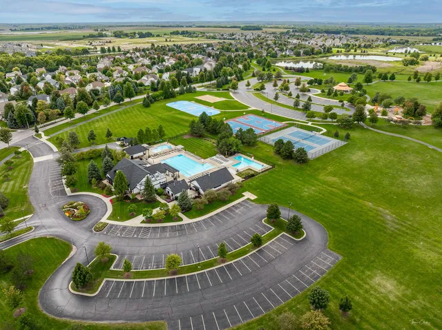 $735,000 | 12929 Alpine Way, Plainfield, IL 60585