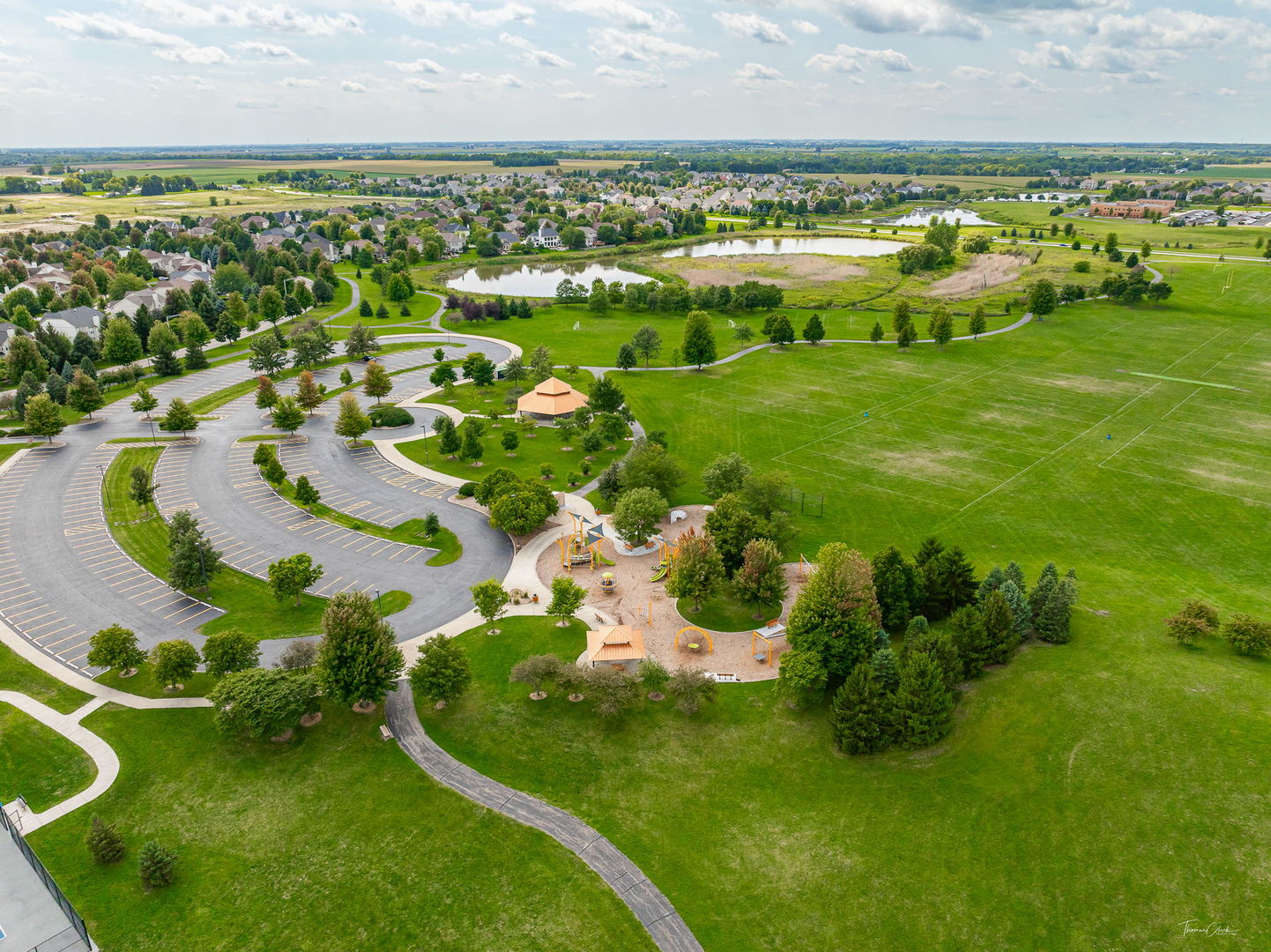 12929 Alpine Way Plainfield, IL 60585 - Photo 55 of 55 an aerial view of residential houses with outdoor space