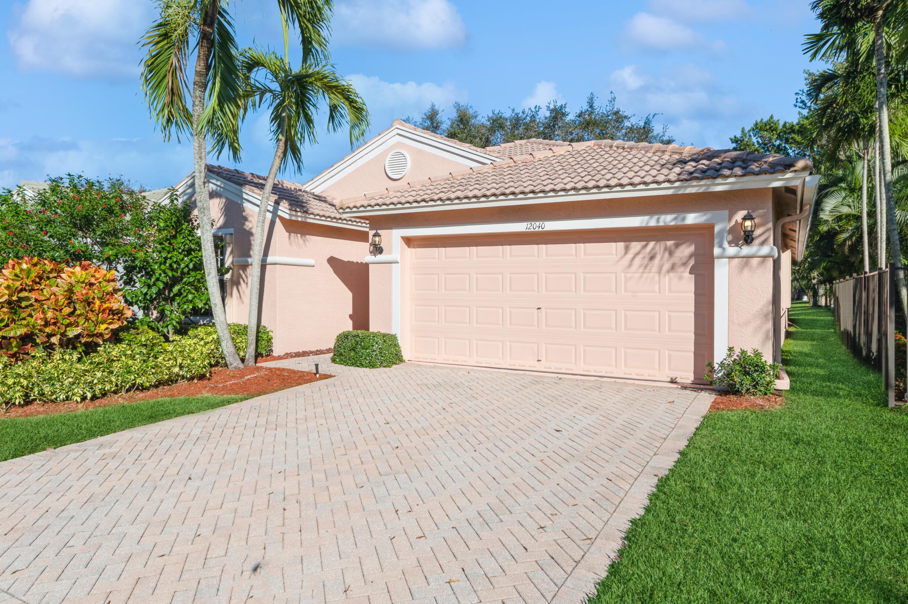 12040 Roma Road Boynton Beach, FL 33437 - Photo 24 of 40 Nice Curb Appeal