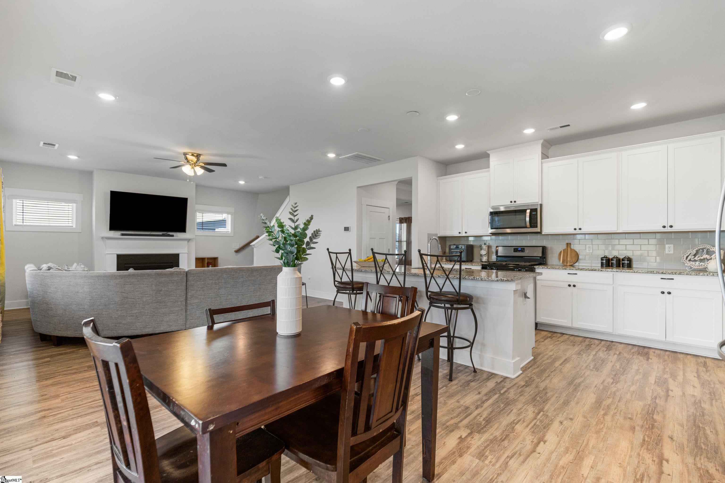 114 Pewter Circle Simpsonville, SC 29680 - Photo 15 of 43