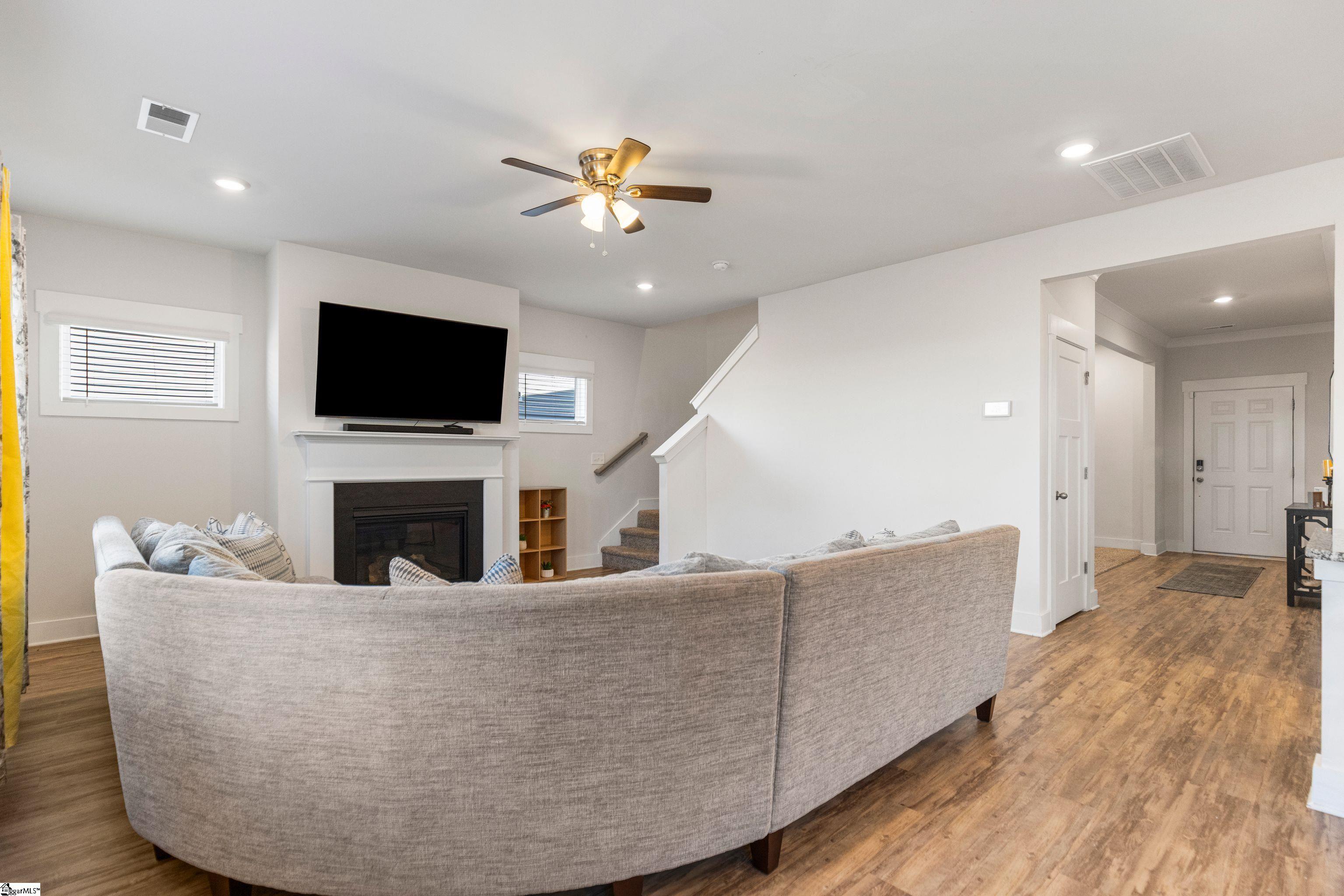 114 Pewter Circle Simpsonville, SC 29680 - Photo 19 of 43
