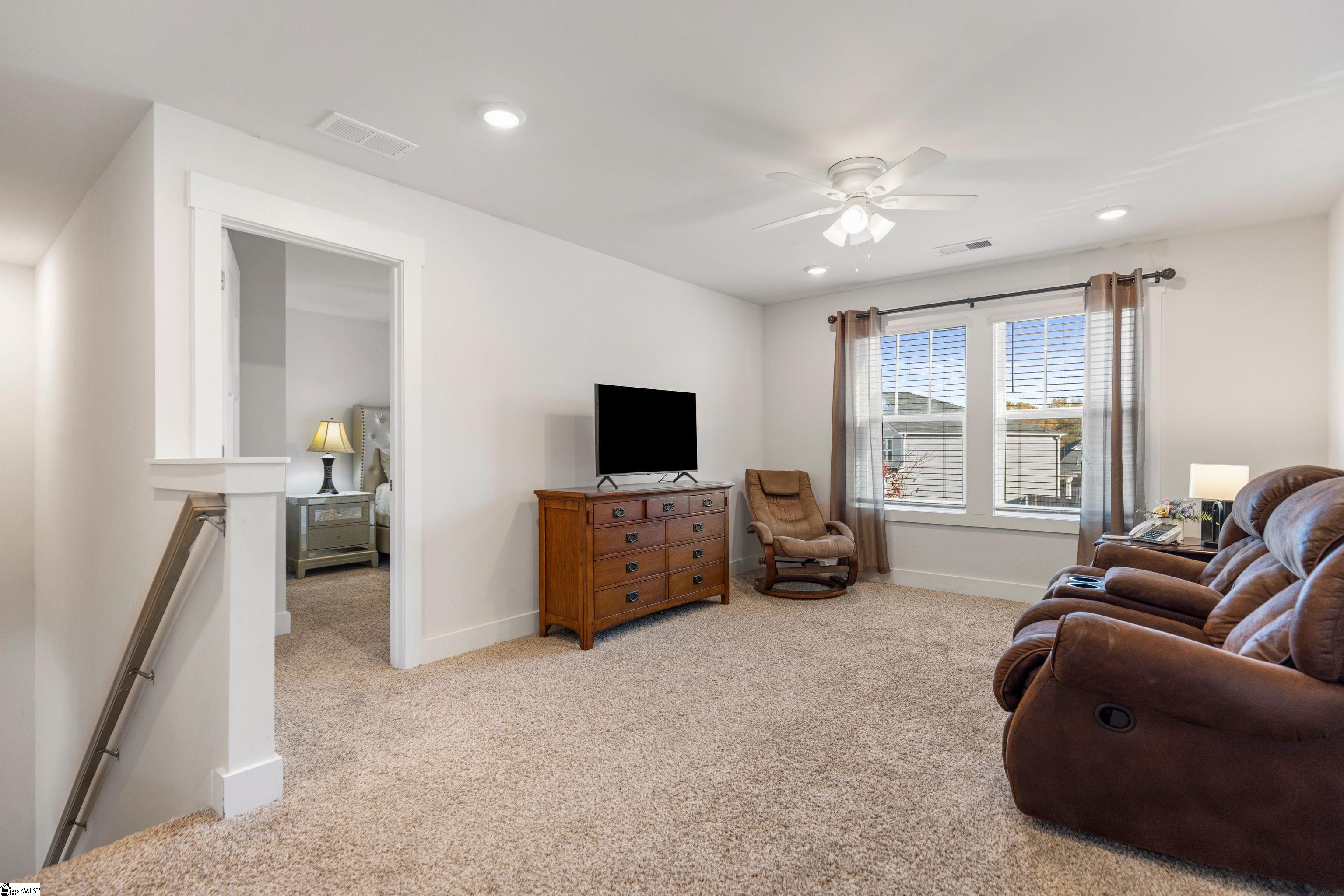 114 Pewter Circle Simpsonville, SC 29680 - Photo 23 of 43