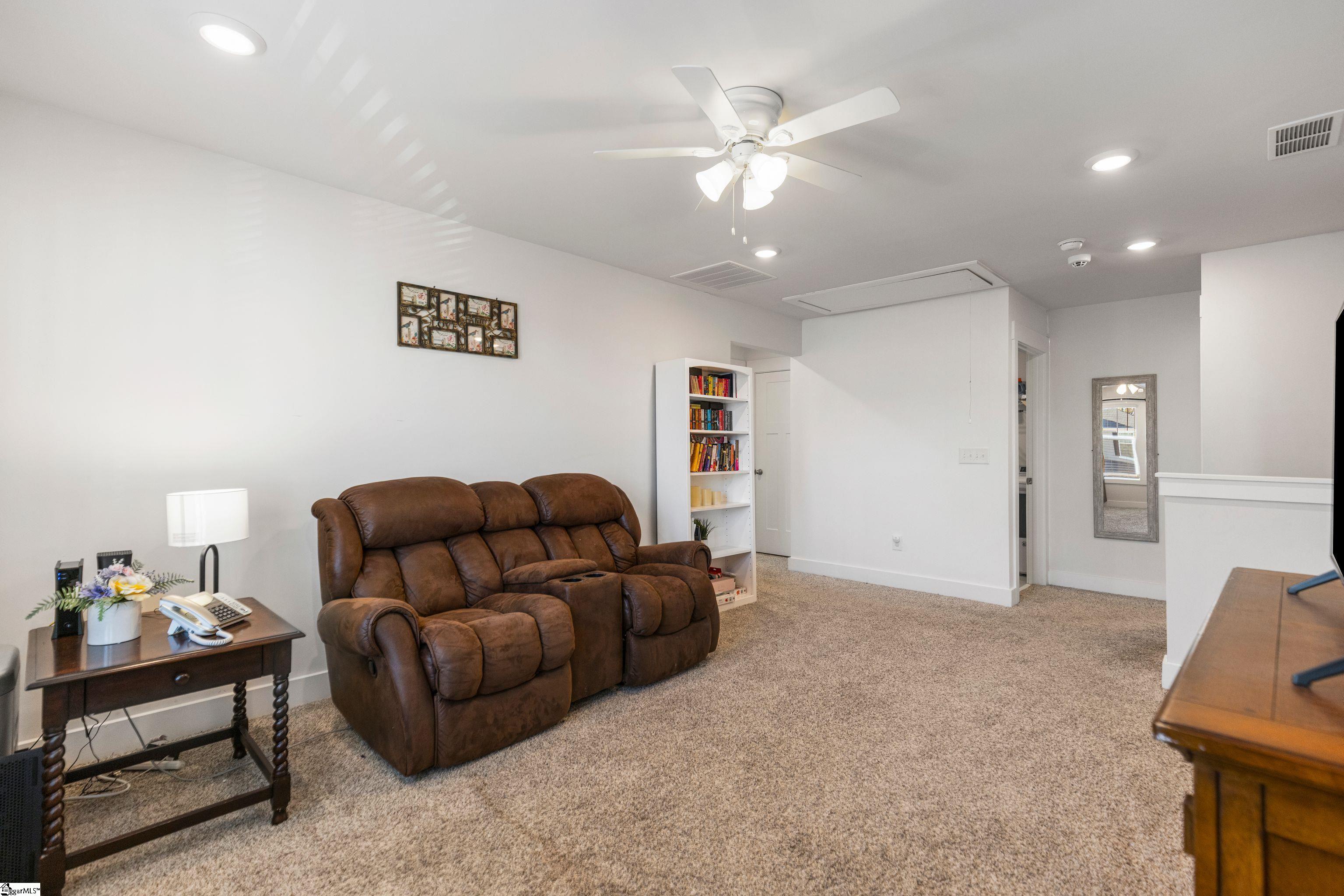 114 Pewter Circle Simpsonville, SC 29680 - Photo 25 of 43