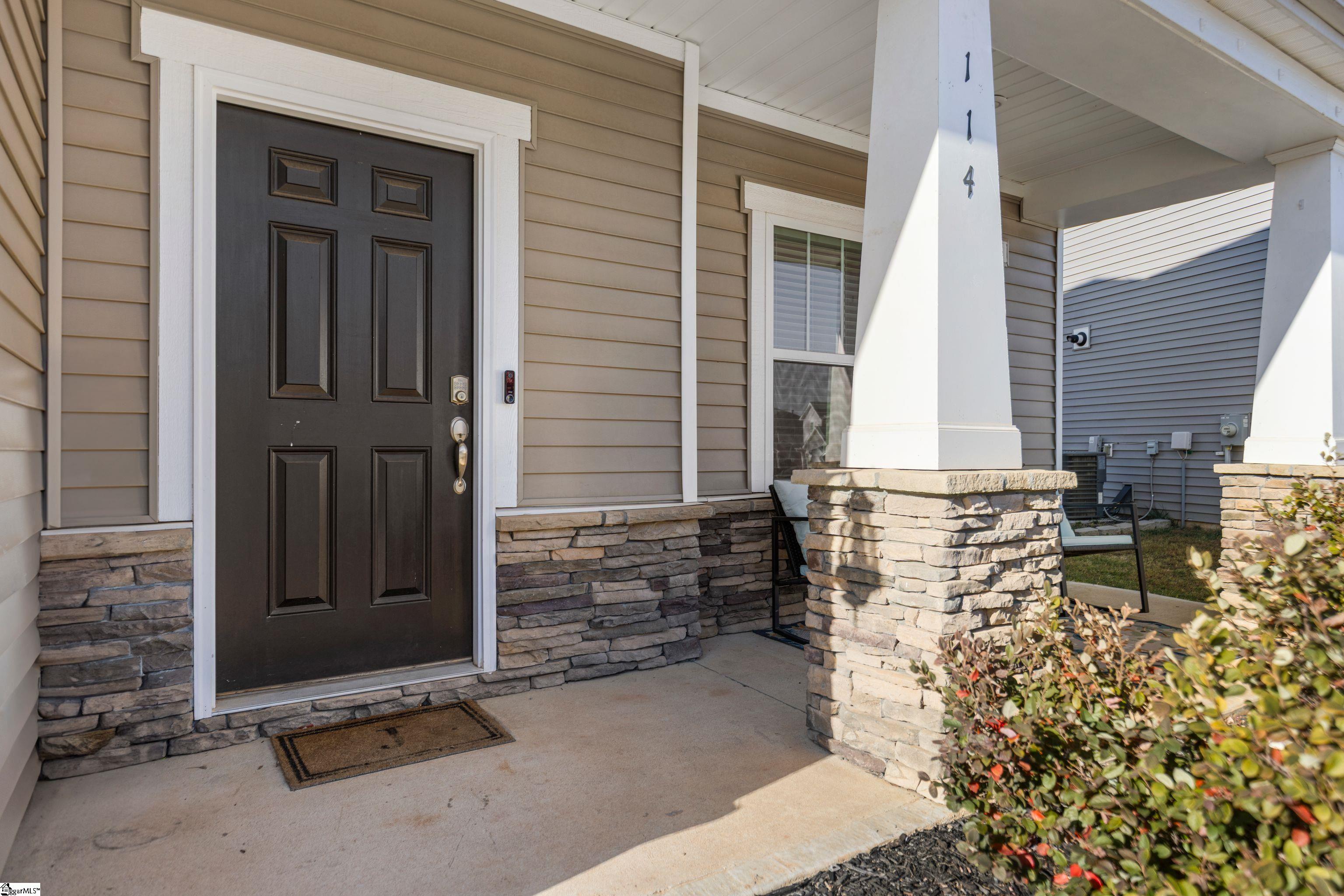 114 Pewter Circle Simpsonville, SC 29680 - Photo 3 of 43