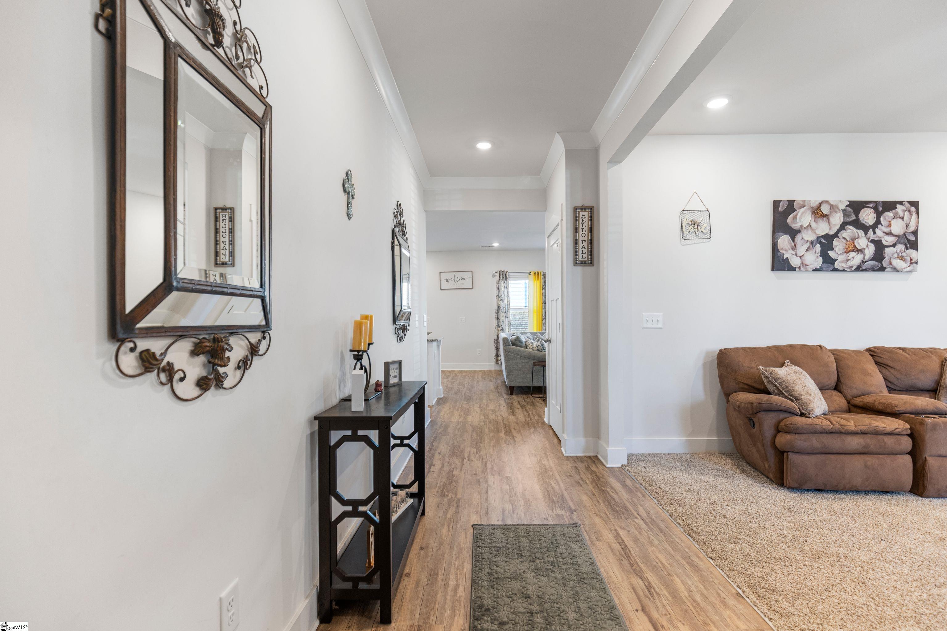 114 Pewter Circle Simpsonville, SC 29680 - Photo 5 of 43