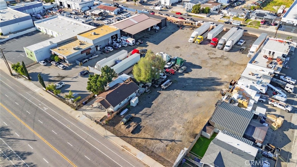 544 West Rialto Avenue Rialto, CA 92376 - Photo 5 of 15 an aerial view of a house