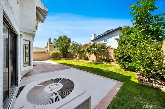 $5,500 | 8261 Sparrow Lane, La Palma, CA 90623