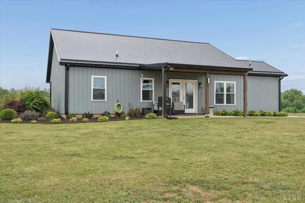 $368,000 | 578 Collins Ferry Road, Gladys, VA 24554
