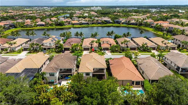 $1,499,000 | 13852 Luna Drive, Naples, FL 34109