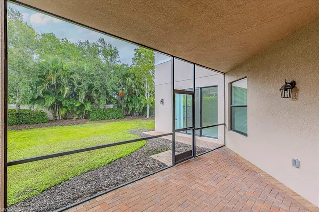 $1,499,000 | 13852 Luna Drive, Naples, FL 34109