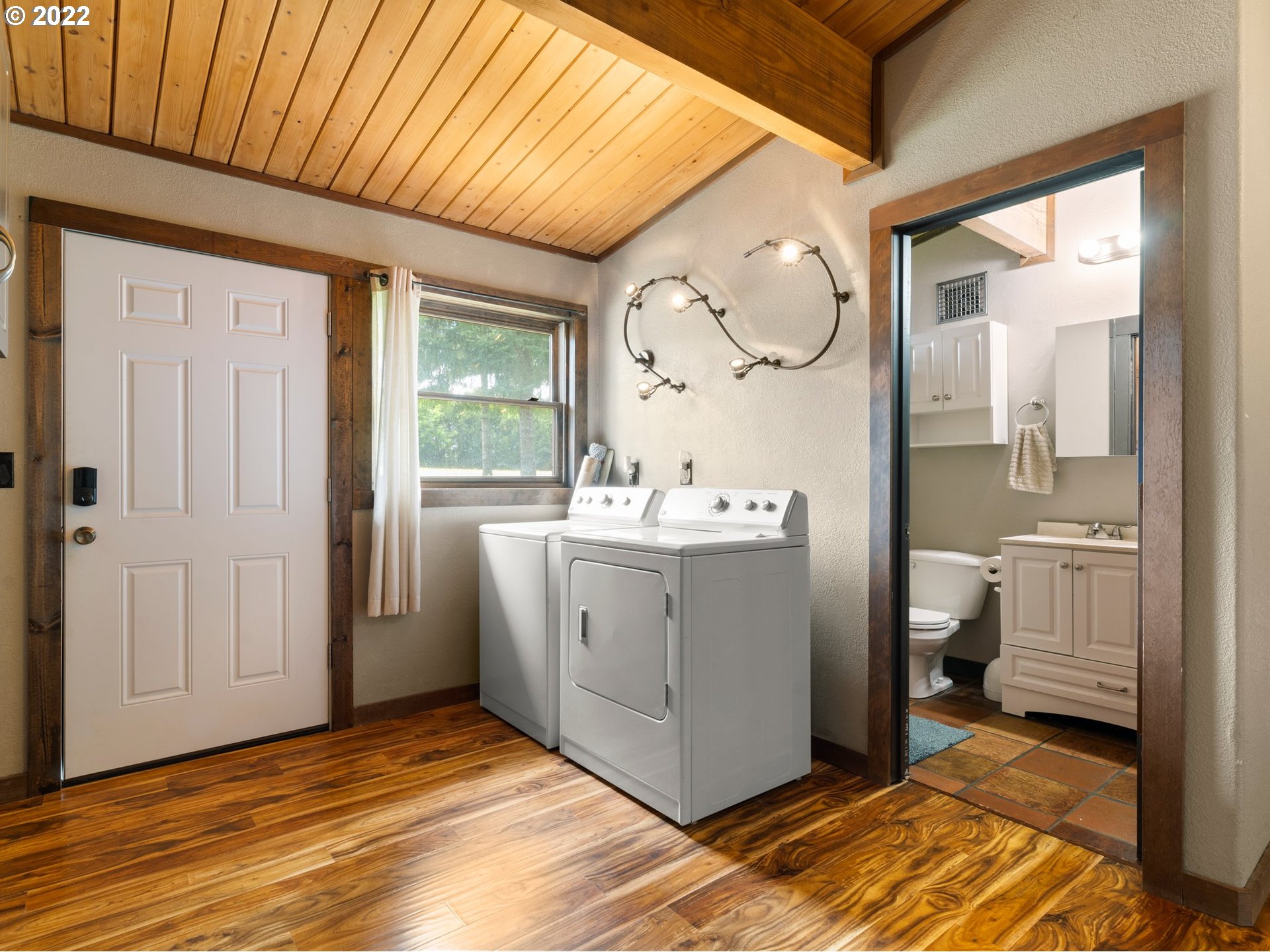 58547 South Division Road St. Helens, OR 97051 - Photo 17 of 30 Gallery Image 17